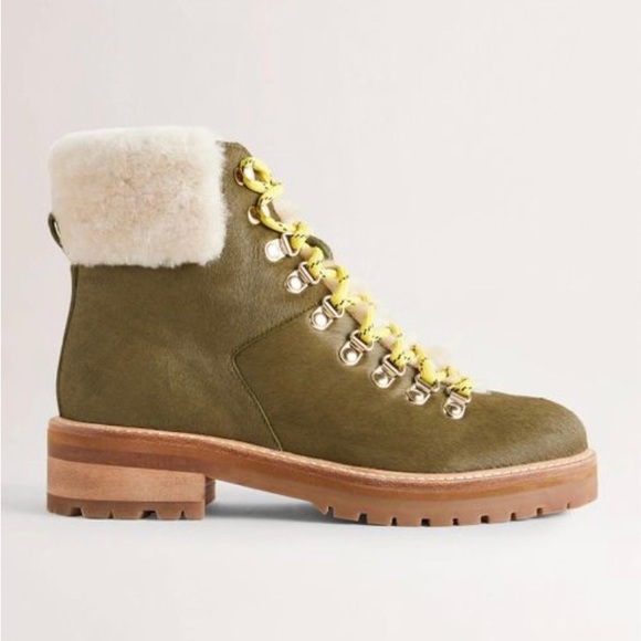 New in box, Boden Lace-up Winter Boot in Olive green ❄️ - Picture 2 of 7
